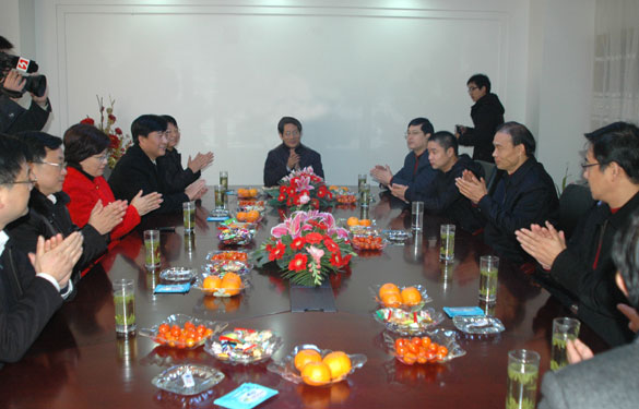 ������ί��Ǻ��������г�ʢ����һ������ʱ������ҳ��¼�����߷�ο��