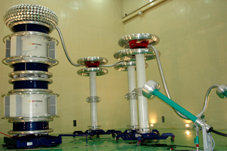 ��ʿ��������˾700kV�ַ���ѹ����ϵͳ