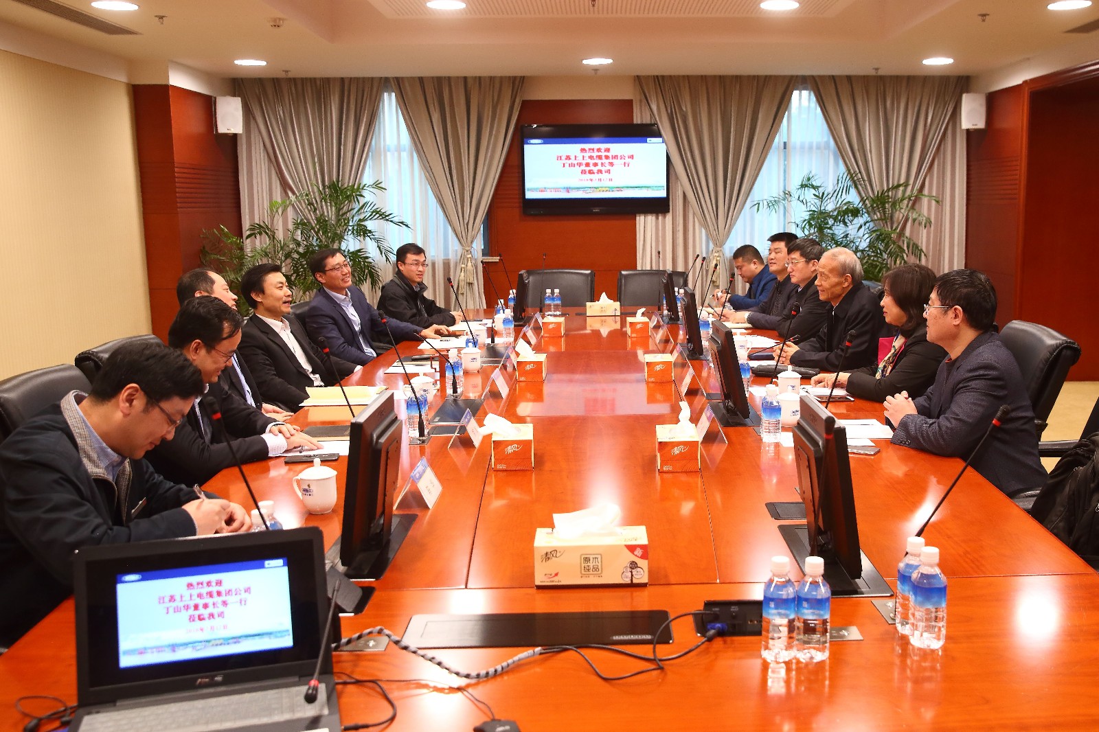 ��ɽ�������ع�������³�����