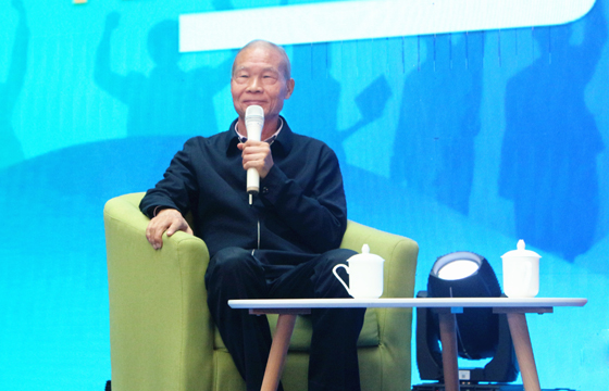 �������롰��������������������ʽ��������������ɽ������������ҵ�ң� ���͡�רһ��ʵ��