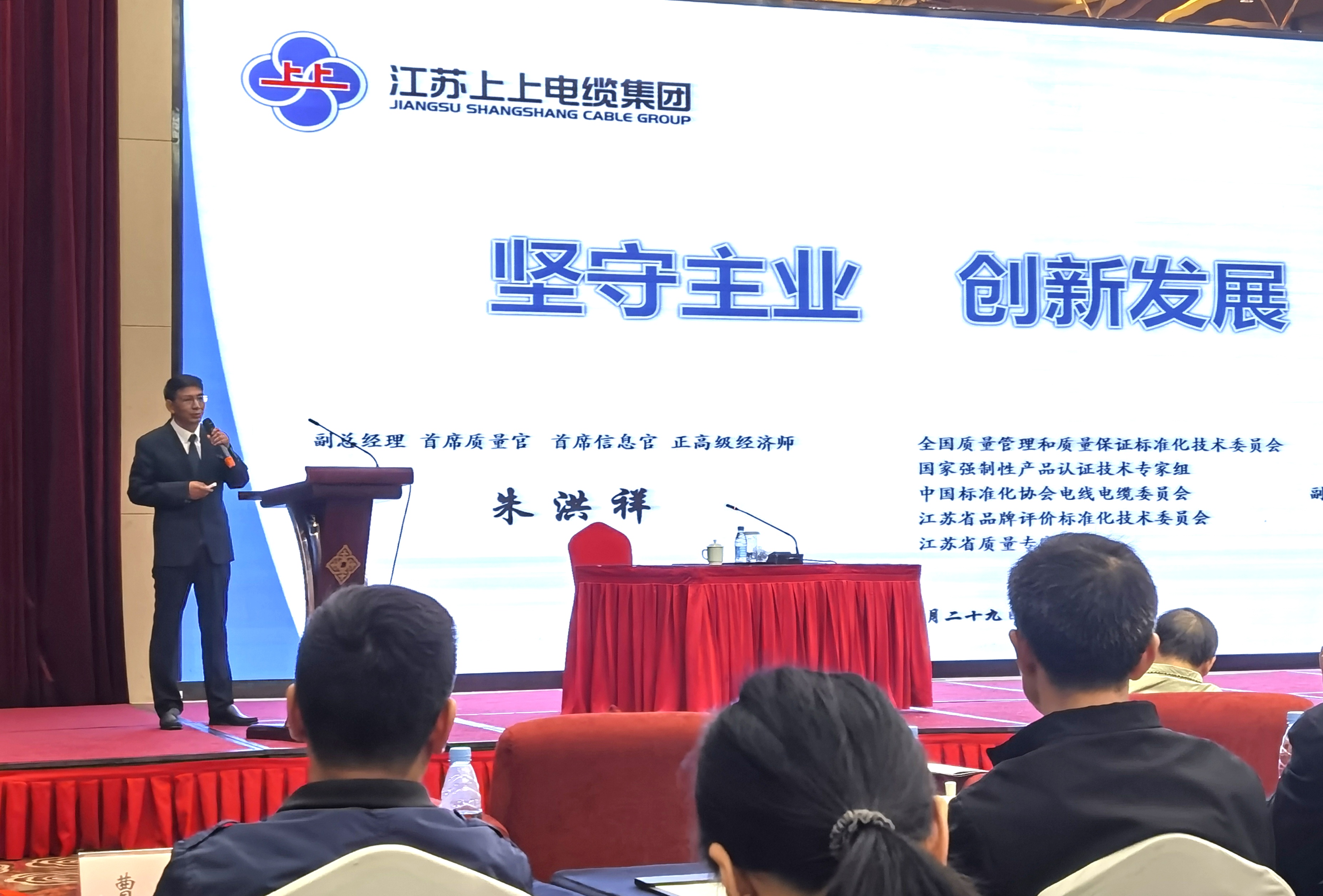 ��ʱ������ҳ��¼�����������롰�����ǵ����׽��й���ҵ�󽱻���ҵ���������ᡱ����ר�ⱨ��